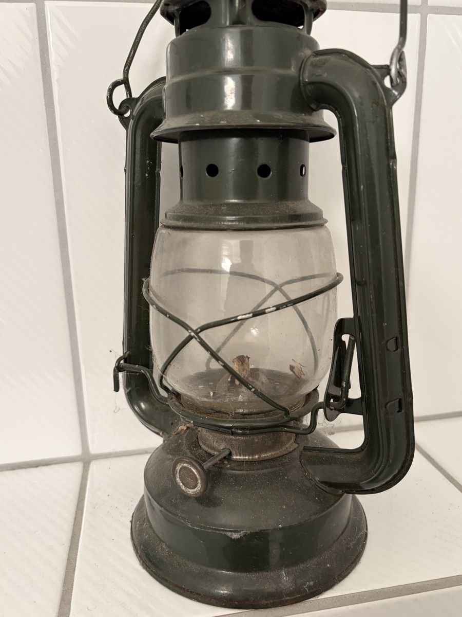 Lampade: Petroleum-Lampe – Usato da Altenrhein venduto da Docdoc 3