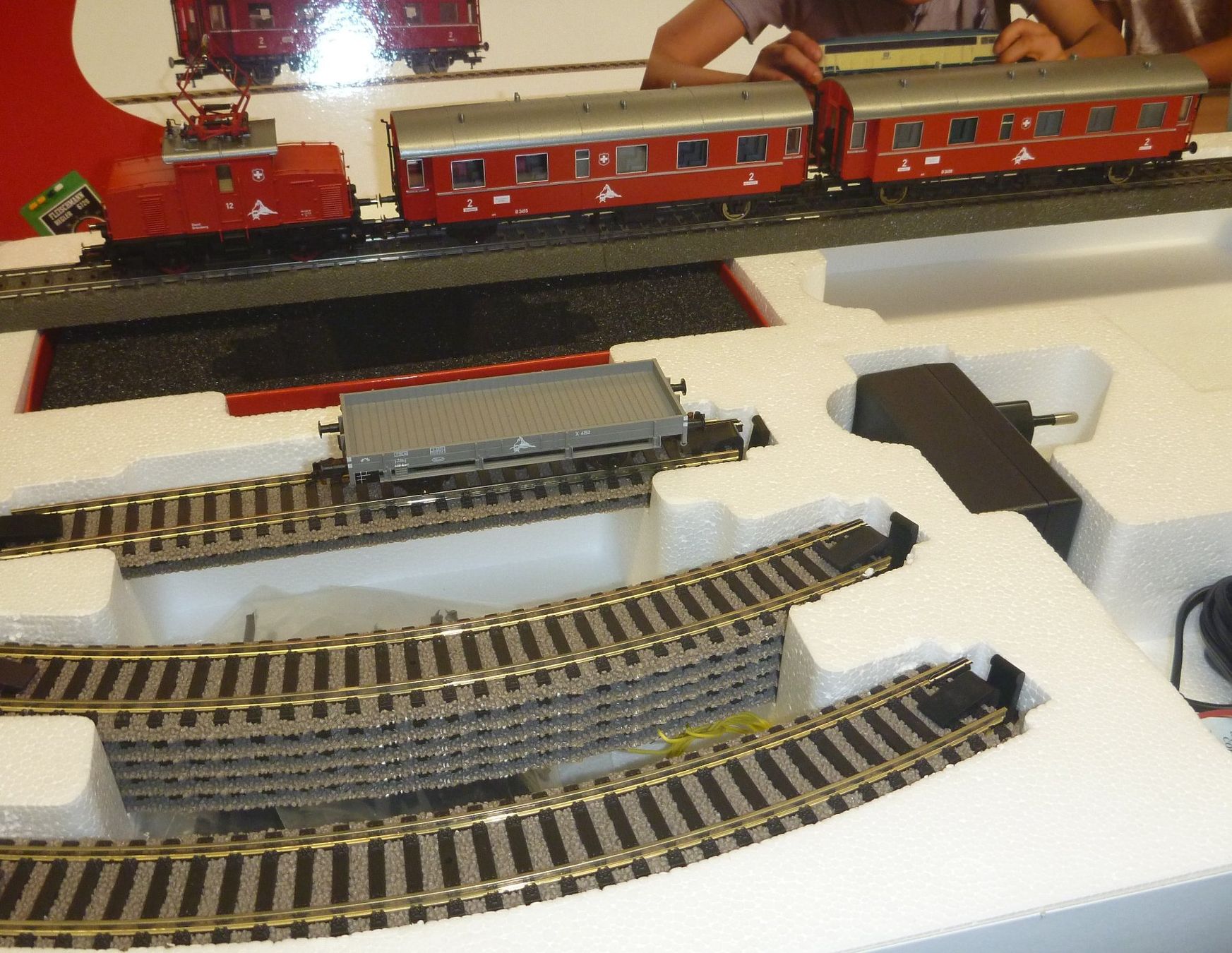 Fleischmann Modellini di ferrovie: Fleischmann Zahnradbahn 481702 Startset – Nuovo e nell'imballaggio originale da Frenkendorf venduto da rail62 2