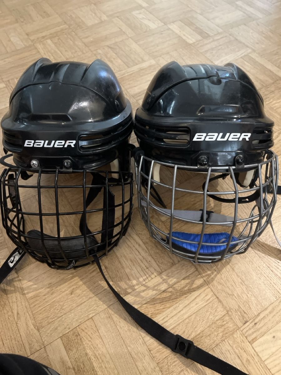 Helme: Eishockeyhelme Bauer  Kinder – Gebraucht aus Amriswil von