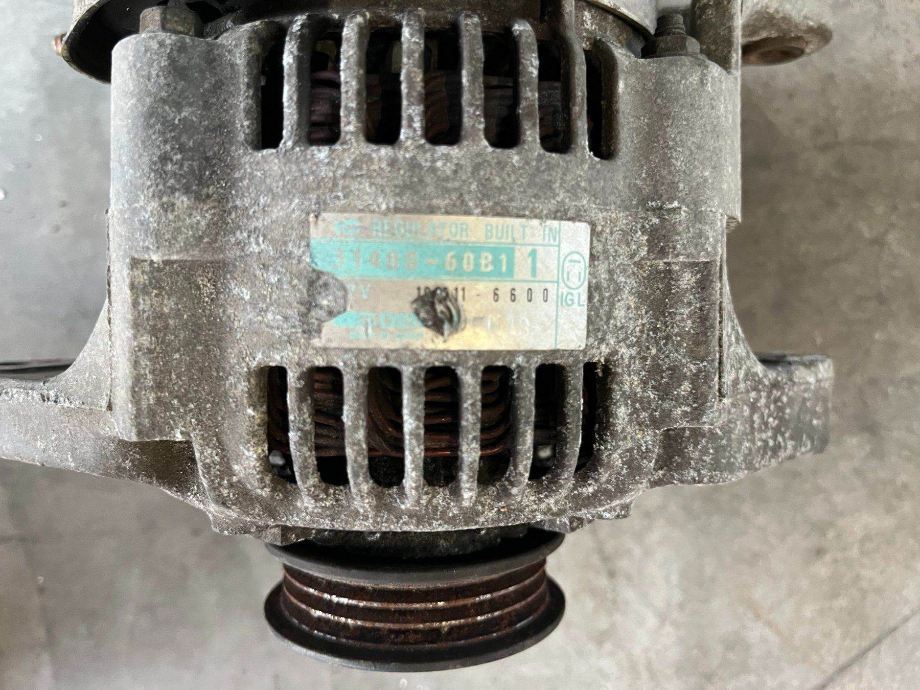 Subaru Tutti pezzi di ricambio auto: Subaru Justy 1.3 Alternator – Usato da Dällikon venduto da CH-Schrauber 1