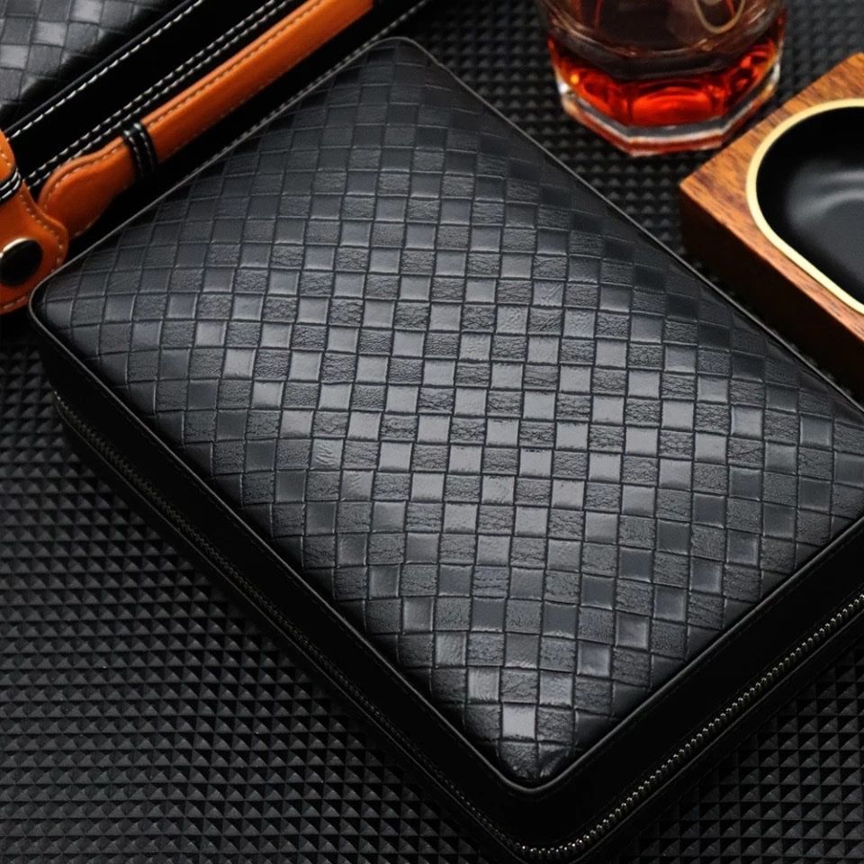 Cohiba Humidor per sigari: Zigarren Reisehumidor Lederetui – Nuovo e nell'imballaggio originale da Flawil venduto da swisstrendshop 2