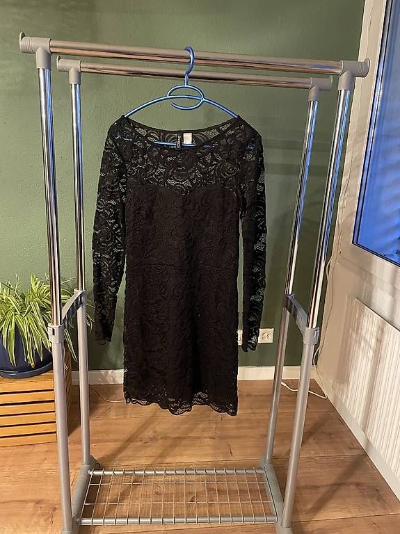 Vestiti: Damenkleid in Türkis oder Schwarz – Usato da Roggwil BE venduto da con_8khh 2