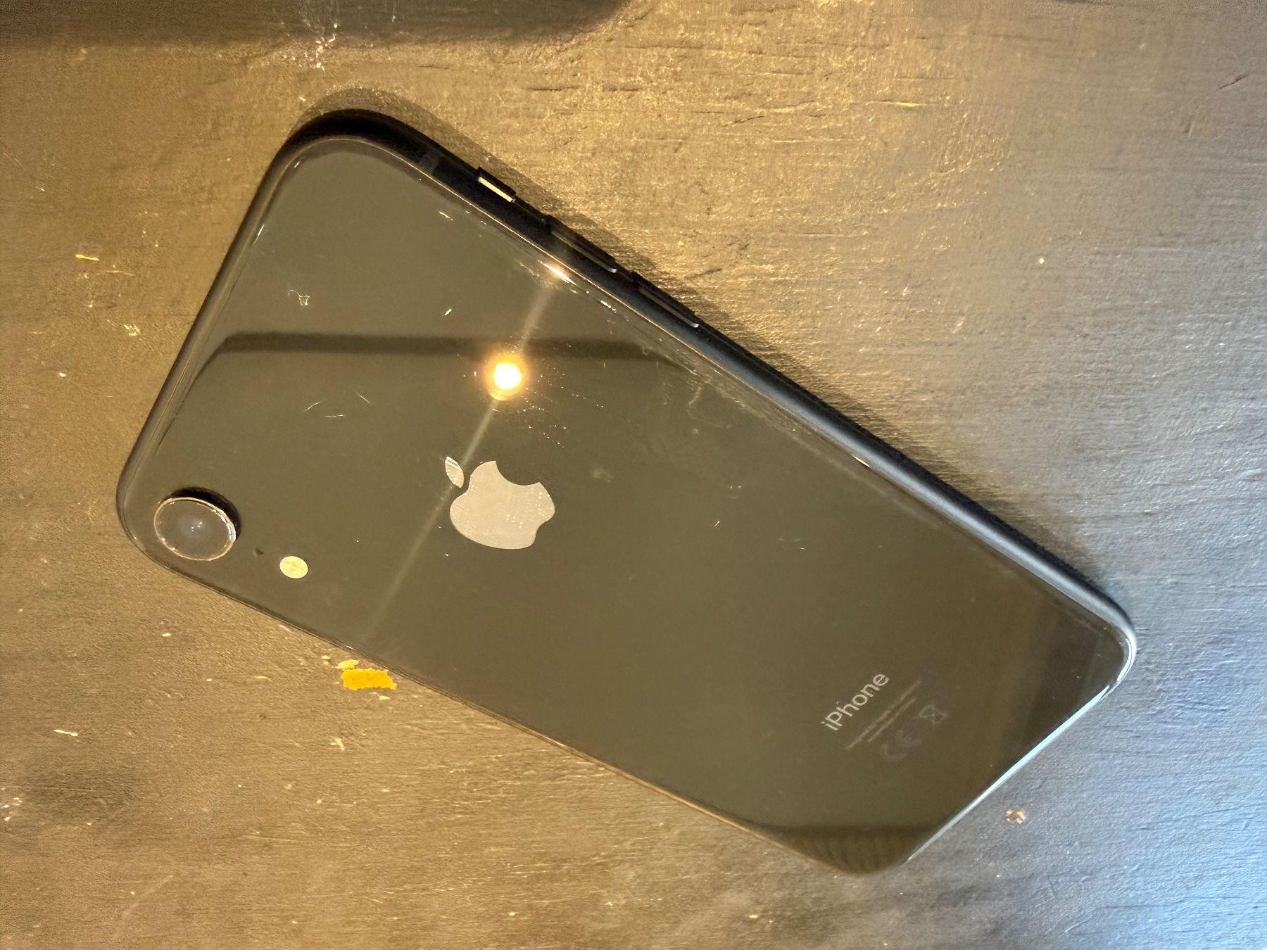 Apple Telefoni cellulari / Smartphones: iPhone Xr 128GB schwarz – Usato da Siebnen venduto da icrservicesolutions 2