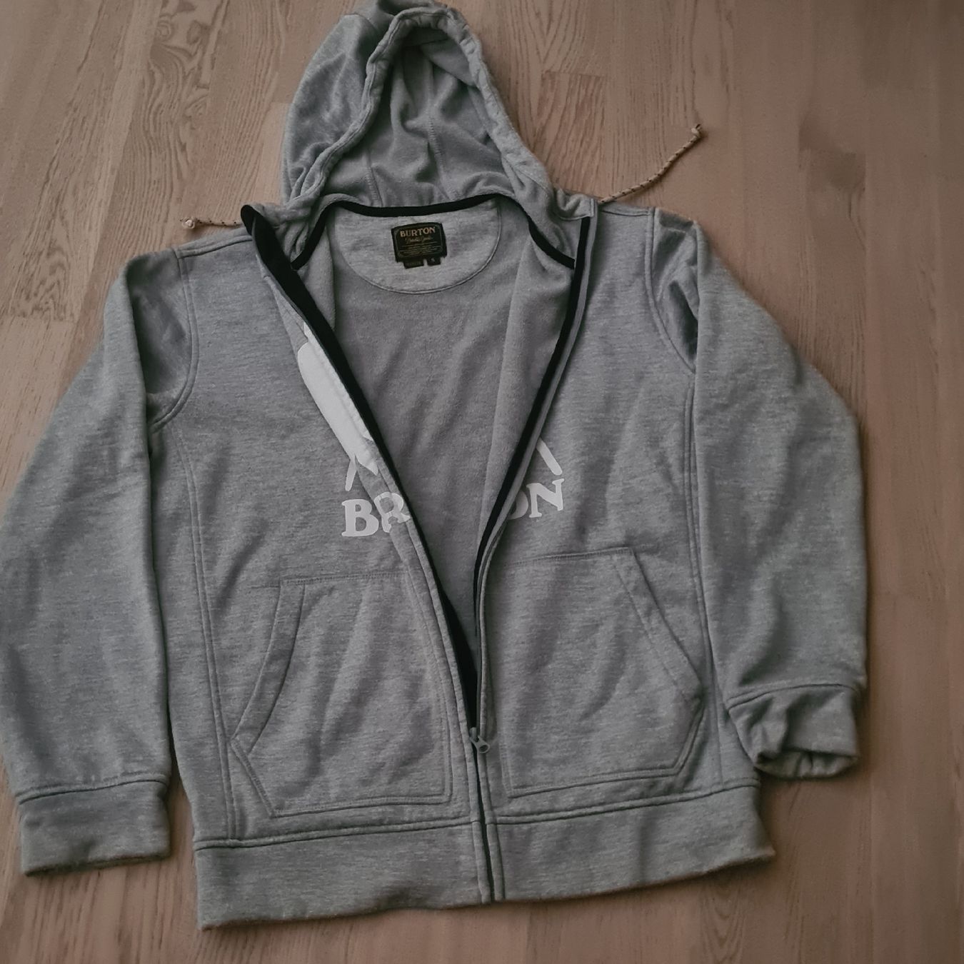 Burton Vestes: BURTON Kapuzenjacke Gr S – D'occasion à Steinen par turbogeiss99 2
