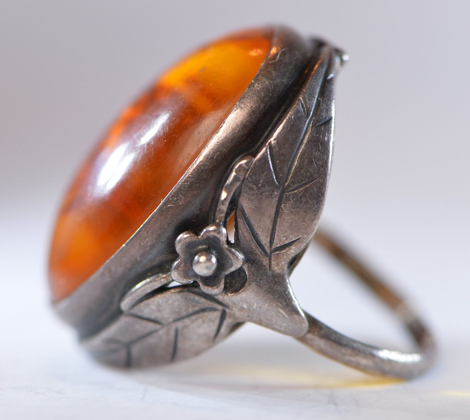 Anelli: Ancienne bague – Usato da Neuchâtel venduto da Neuchatel 3