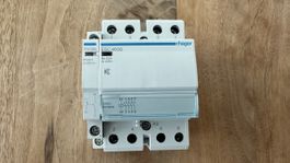 Hager ESC463S + ESC080 — Installationsschütz 63A + Hilfsscha