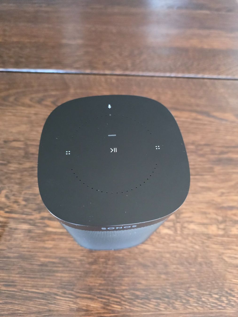 Sonos Casse acustiche: Sonos One Gen 2 Black inkl. Wandhalterung Flexson – Usato da Nänikon venduto da Nova81 1