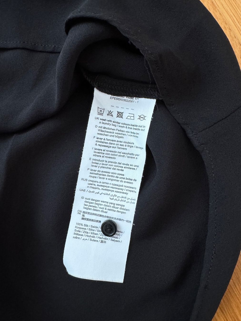 Esprit Camicette: Esprit Bluse schwarz Grösse S - elegant & zeitlos – Usato da Jona venduto da Good_luck1_ 6