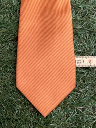 Elegante Krawatte in Orange