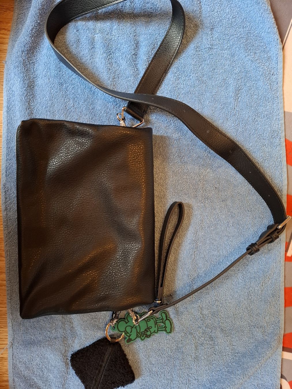 Desigual Borse da donna: Desingual Mickey Mouse Umhängetasche – Nuovo (secondo la descrizione) da Ettenhausen TG venduto da Gismolio 1