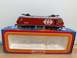 Märklin 3328 E-Lok SBB Re 4/4 IV