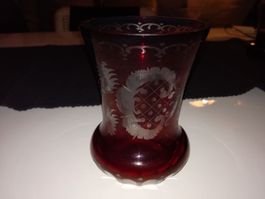 VASE RUBINGLAS GESCHLIFFEN