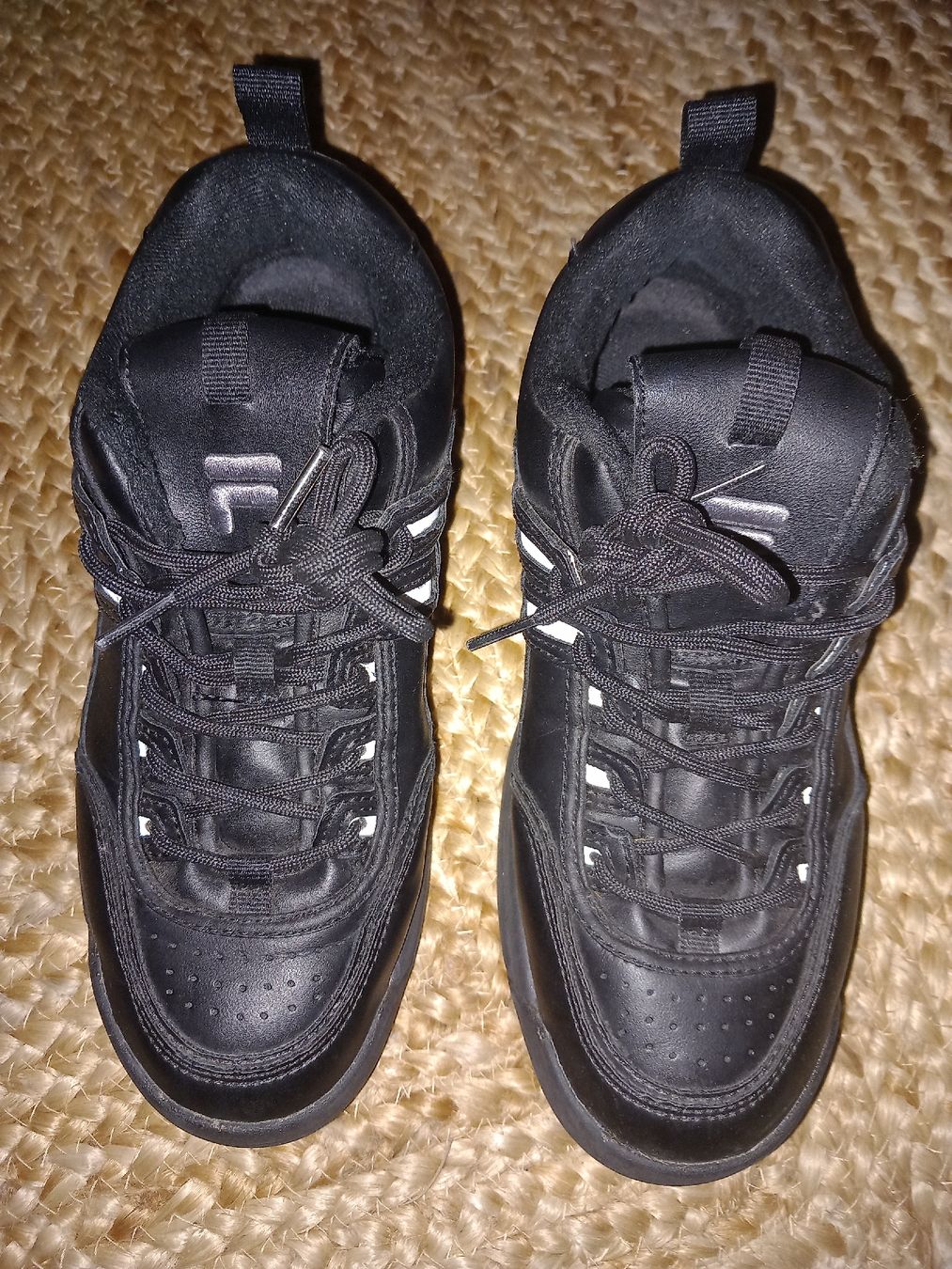 Fila Herrenschuhe: FILA Sneakers Gr. 38, wie neu – Neu (gemäss Beschreibung) aus Wanzwil von lonelybeachhouse 1