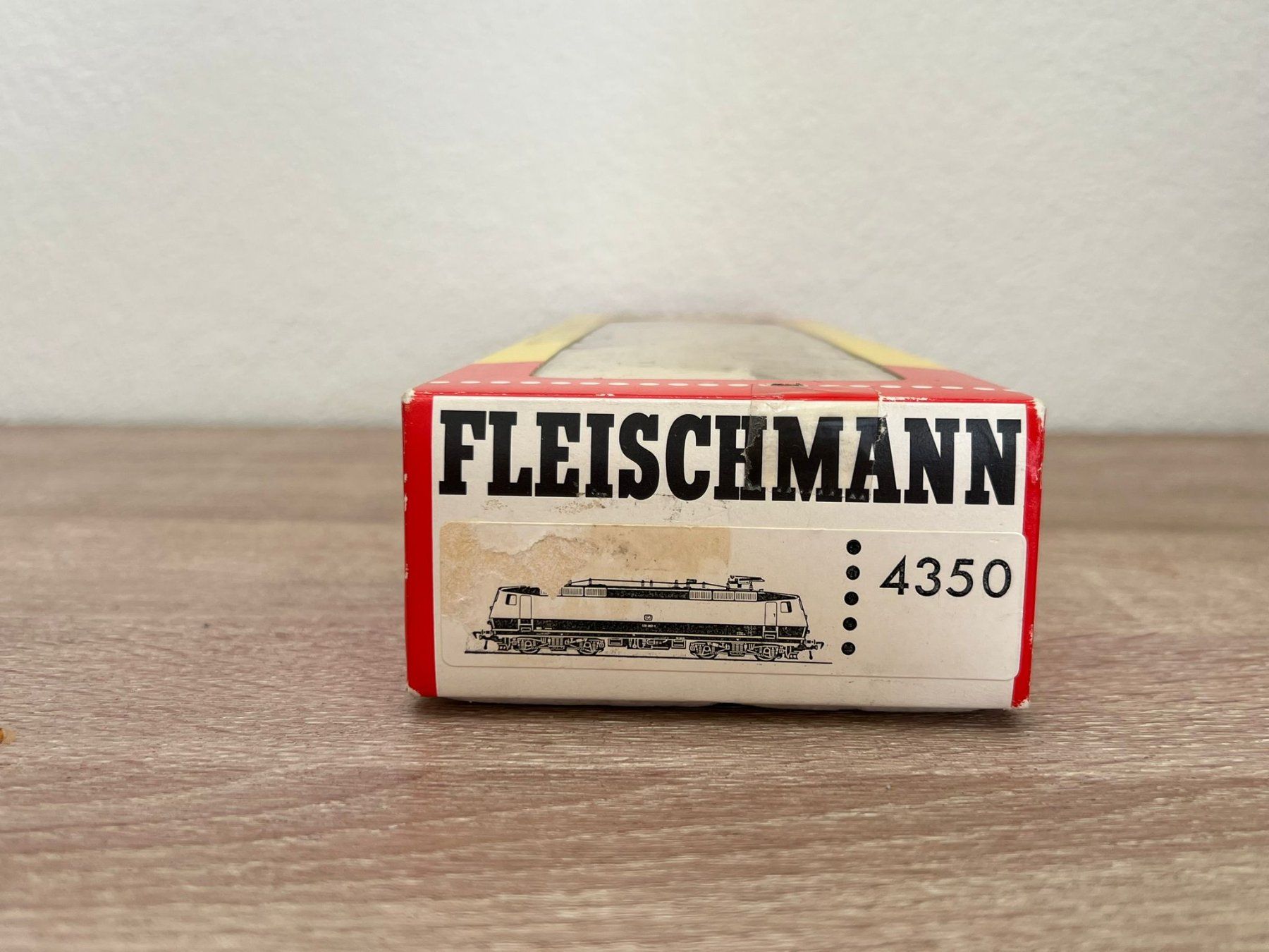 Fleischmann Modellini di ferrovie: Fleischmann 4350 E-Lok BR 120 DB H0 – Usato da St-Aubin-Sauges venduto da Lo_Go 7
