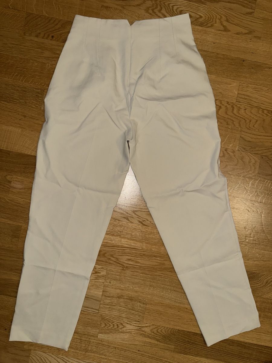 Hosen: Stoffhose Zara – Gebraucht aus Zürich von sabrina.gonc 1
