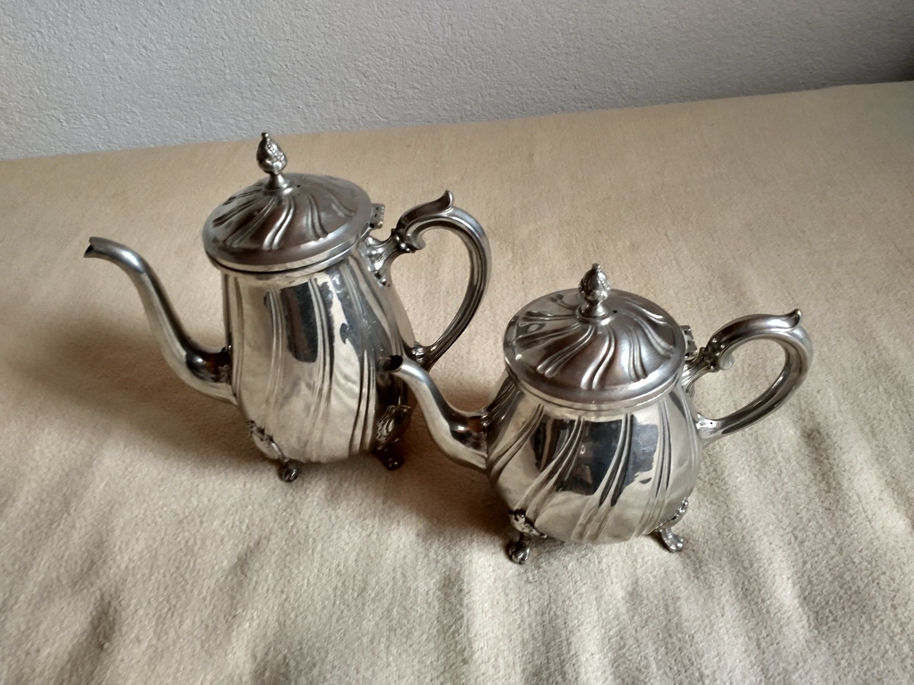 Teiere: 2x Antike Teekanne Kaffekanne Set – Usato da Löhningen venduto da Chimae67