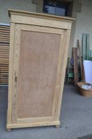 1 Türiger Antiker Schrank