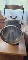 Alte Becker Neuchâtel Lampe, Glas defekt
