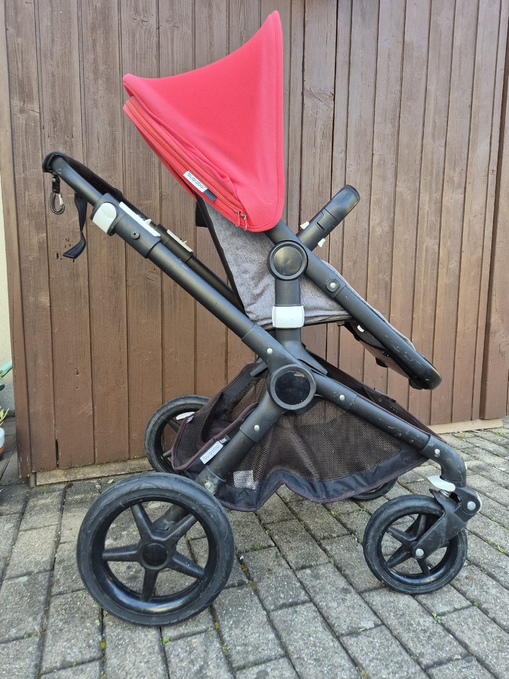 Bugaboo Kinderwagen: Bugaboo Fox Kinderwagen – Gebraucht aus Dulliken von mir_dtp5