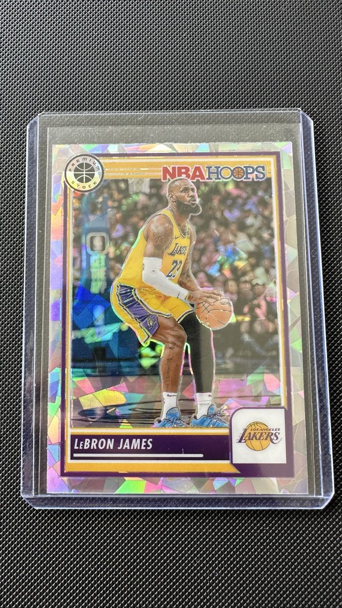 Nba Carte collezionabili: 2023 PANINI HOOPS PREMIUM STOCK LeBRON JAMES – Usato da Affoltern am Albis venduto da mr_choppa