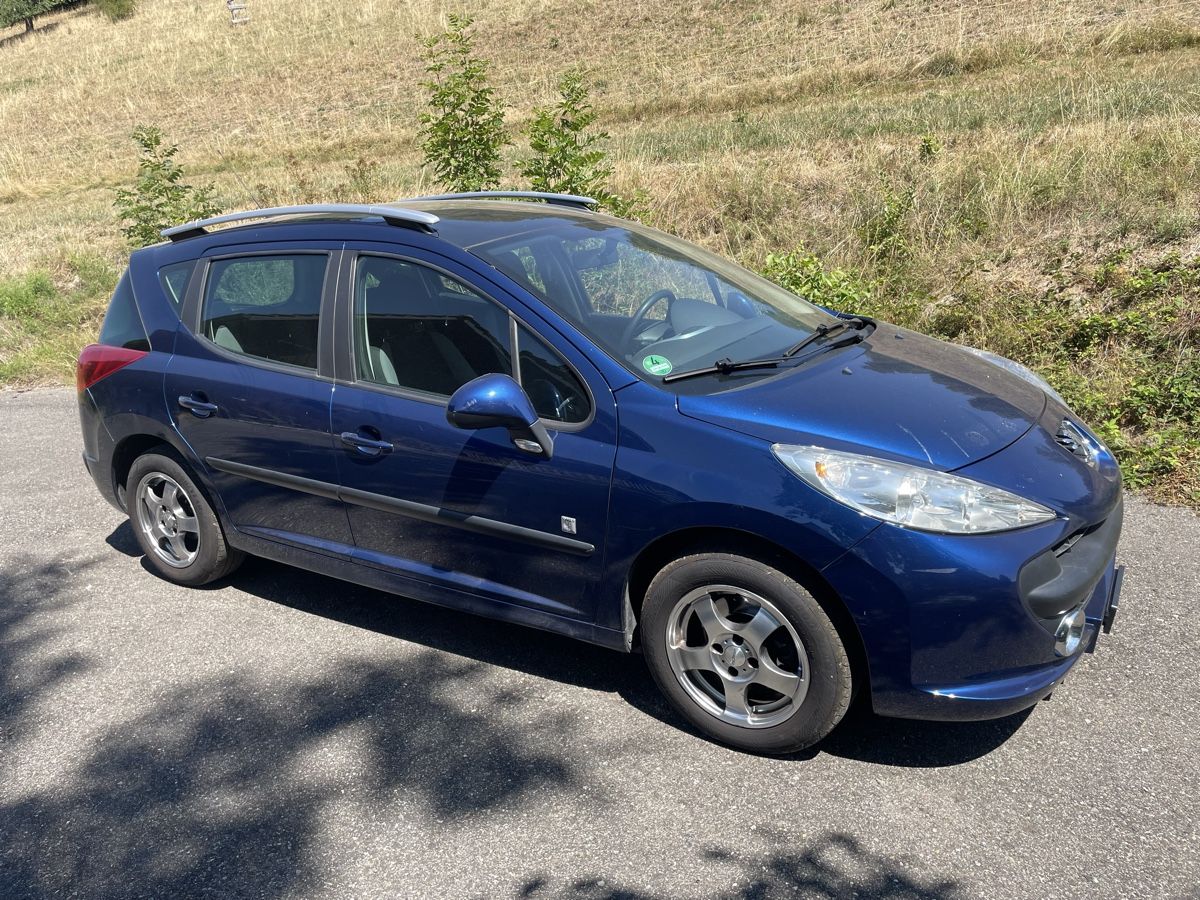Peugeot Autos: Peugeot 207 SW – Gebraucht aus Ottikon von Mopariat 3