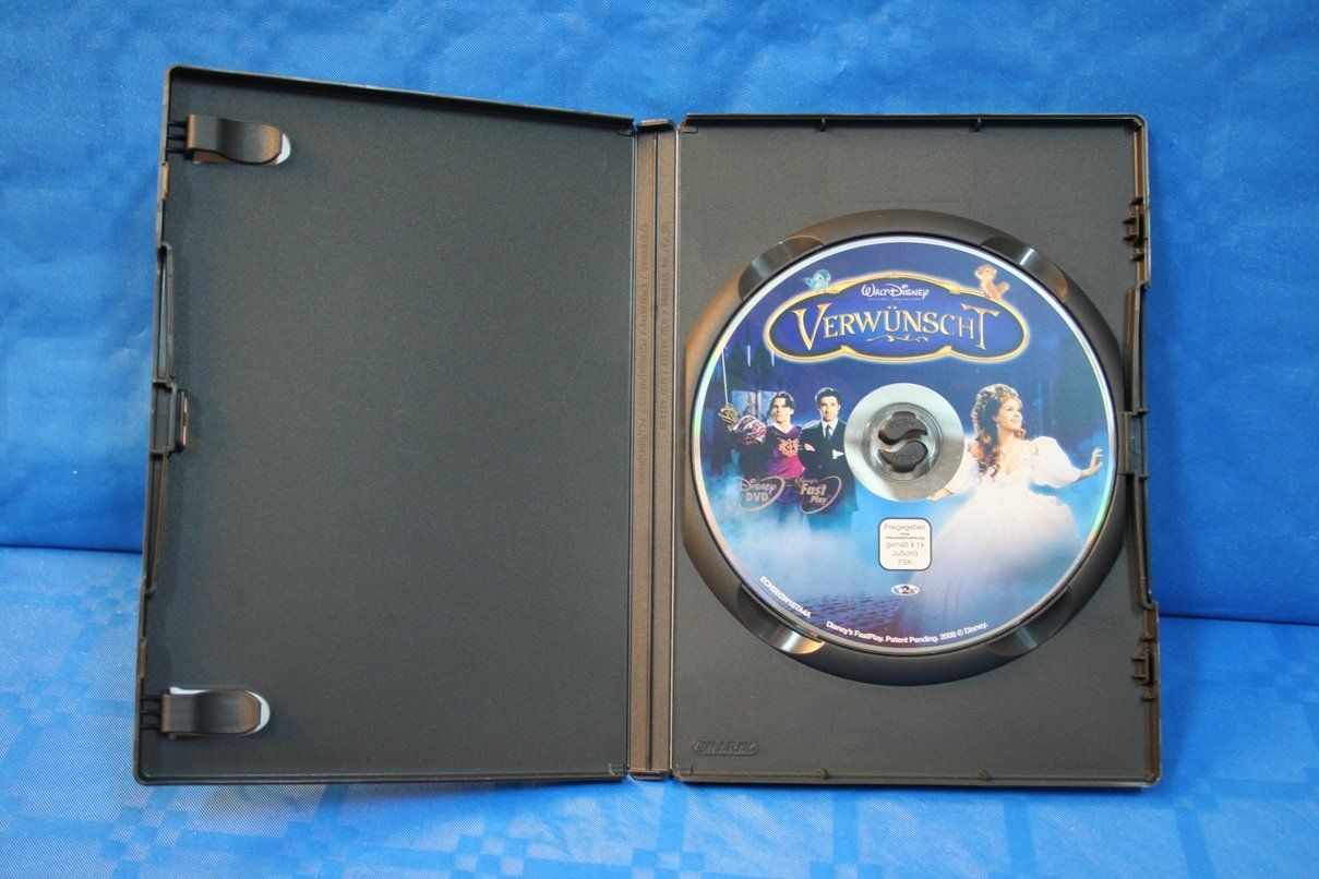 Alle DVDs: DVD "Verwünscht", Walt Disney – Gebraucht aus Wettingen von zibi137 2