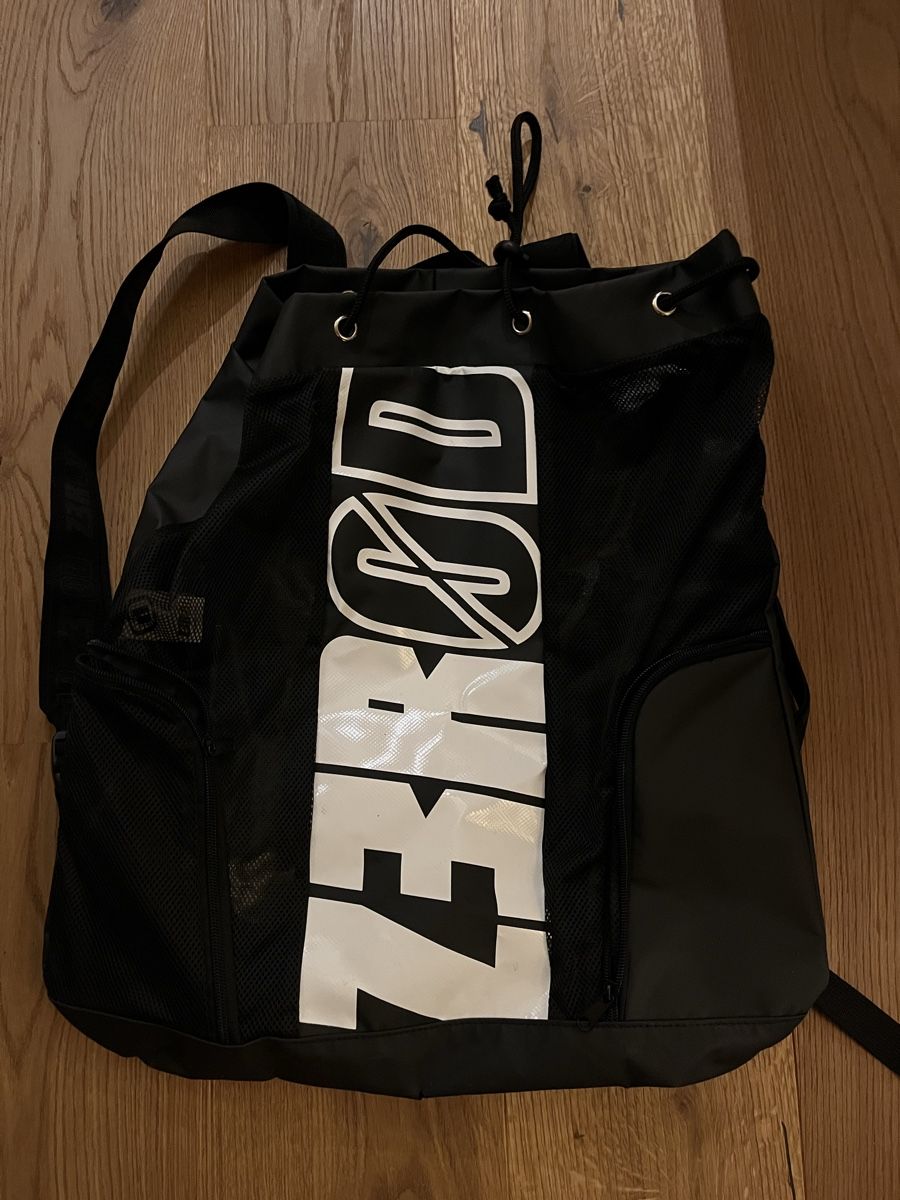 Borse: Sac de natation ZEROD – Nuovo (secondo la descrizione) da Troistorrents venduto da Louise2002