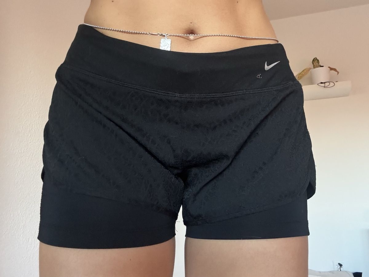 Nike Pantaloni: Nike Dri-Fit Shorts size M – Nuovo (secondo la descrizione) da Zürich venduto da forestF4iry 2