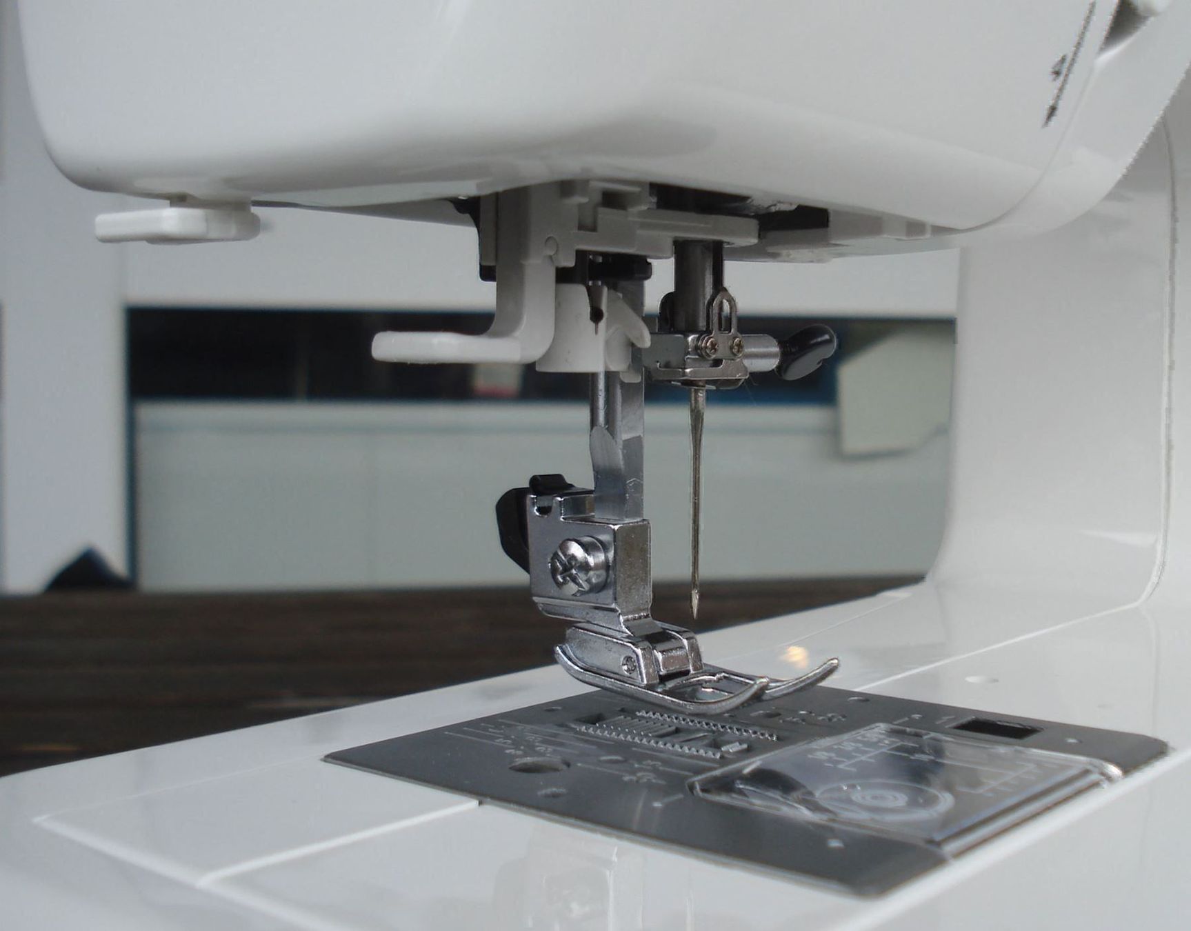 Elna Macchine da cucire: Nähmaschine Elna eXplore 320, neu, Gratis-Versand. – Nuovo e nell'imballaggio originale da Olten venduto da Pat31 2