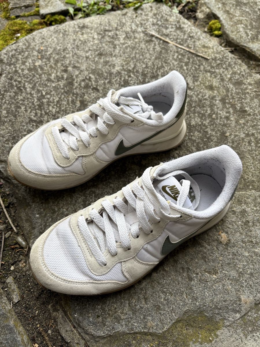 Nike Scarpe da donna: Nike Internationlist sneaker – Usato da Zürich venduto da que_kf7d 1