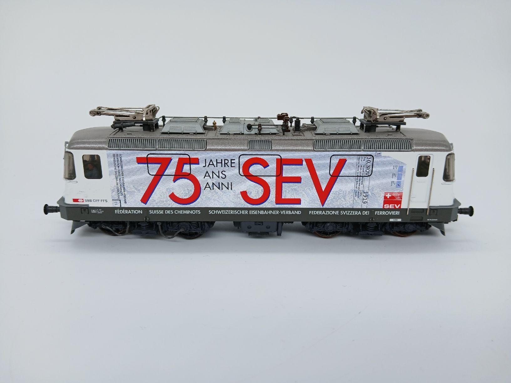 Hag Modellini di ferrovie: HAG 089 Re 4/4 SBB SEV – Difettoso da Interlaken venduto da F.Loco 2