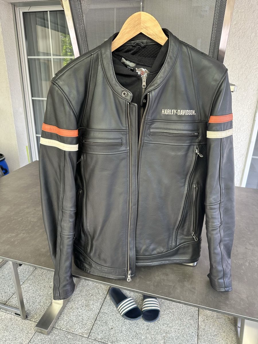 Harley-Davidson Giacche: Harley- Davidson Lederjacke – Nuovo (secondo la descrizione) da Gundetswil venduto da petriheilremimartin 6
