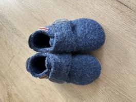 Wie neu! Baby Hausschuhe Giesswein