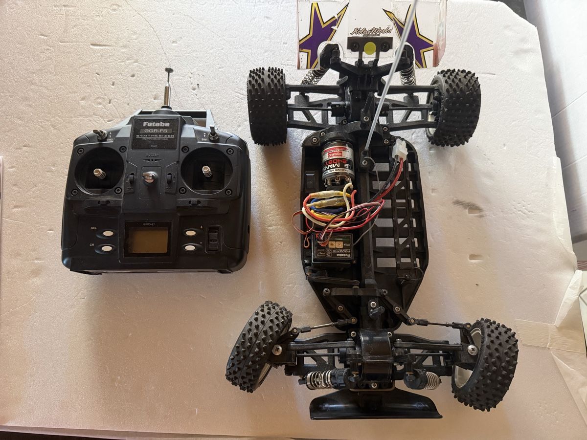 Tamiya Modellismo RC: TAMIYA  RISING  STORN  4WD – Usato da Apples venduto da Gasscret 1