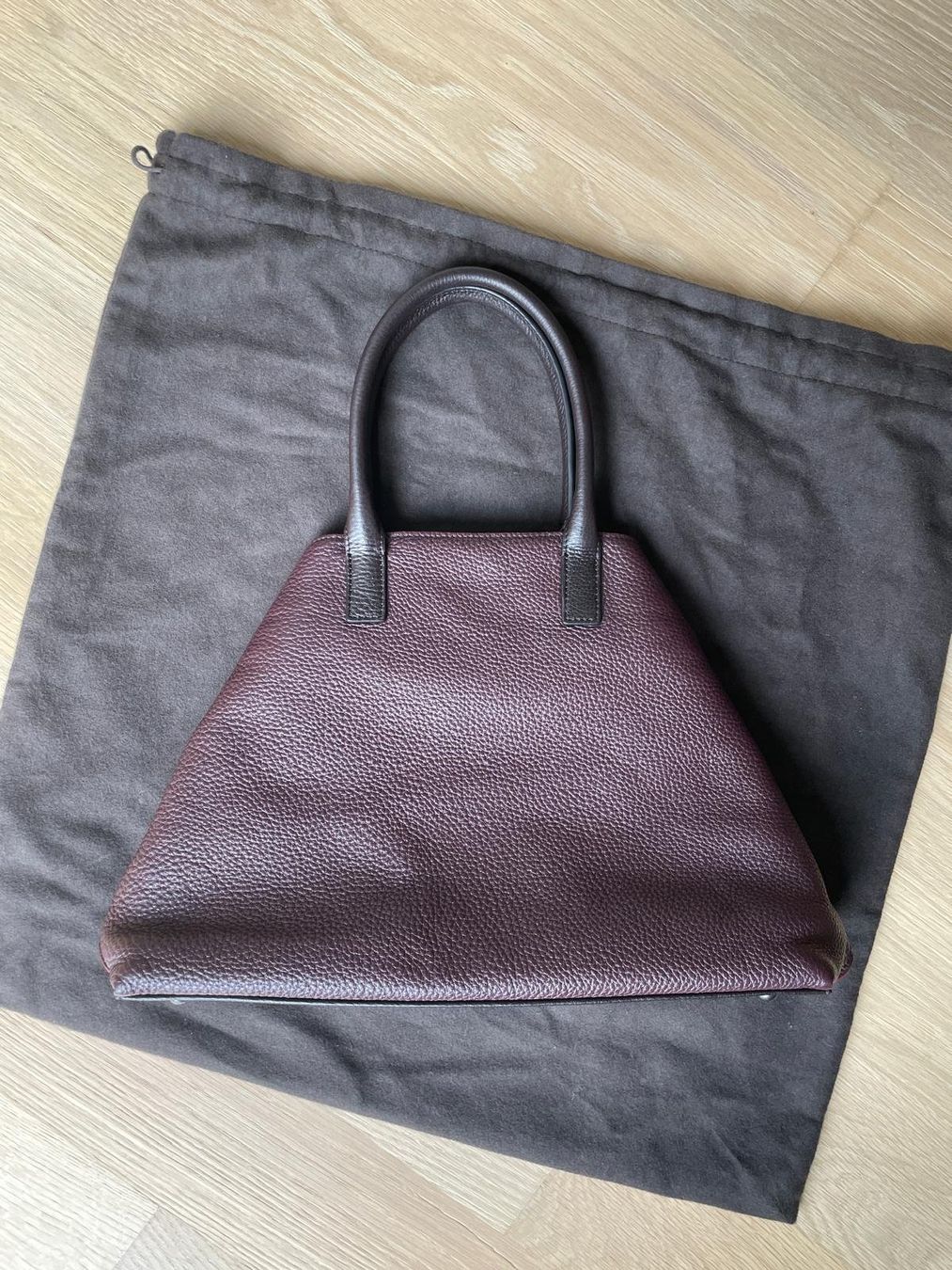 Akris Sacs: Akris Ai Small Top Handle Tote – D'occasion à St. Gallen par joa_ls9v 1