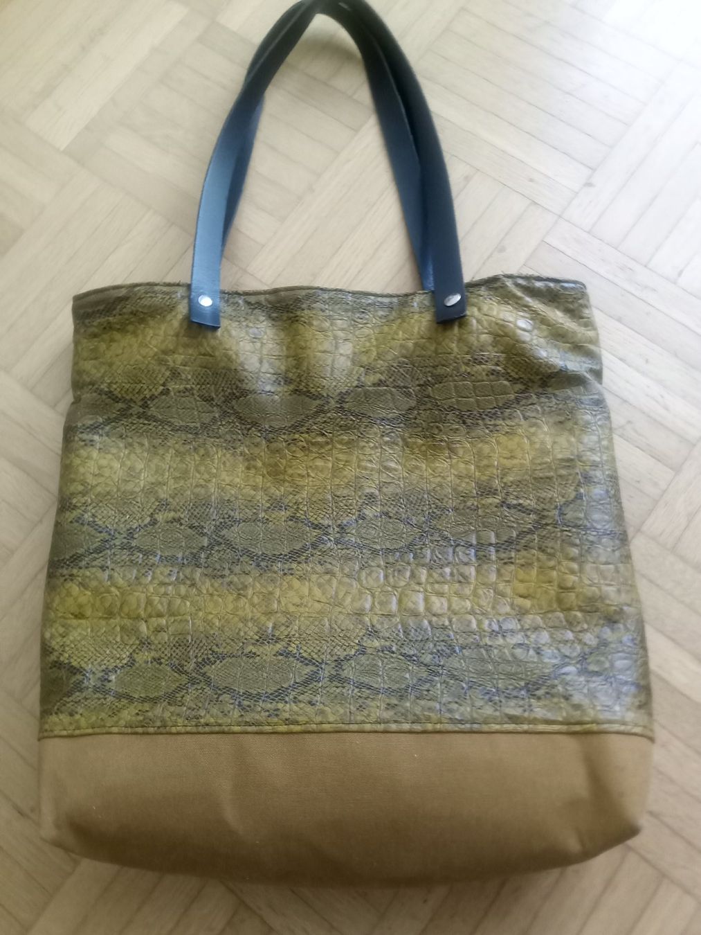 Taschen: Schopper – Gebraucht aus Biel/Bienne von Ganesh12