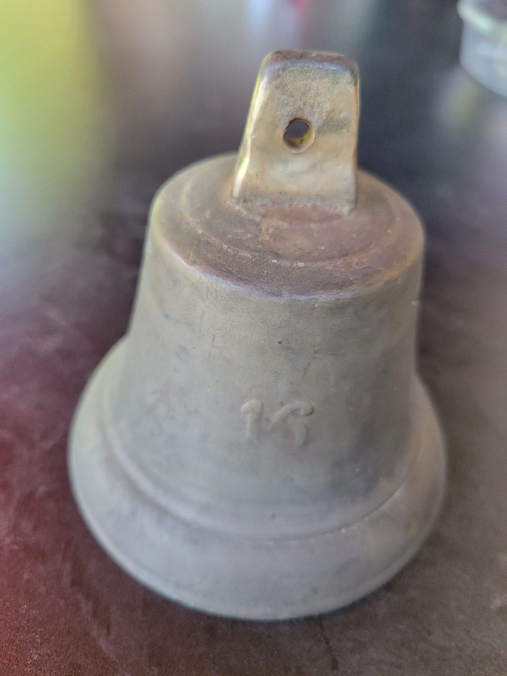 Campanacci mucche: Alte Glocke aus Messing – Usato da Schänis venduto da Goldfisch019 1