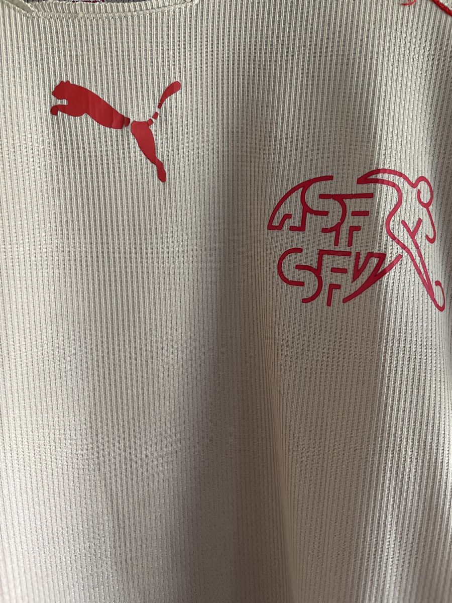 Canottiere & Pantaloni: Schweizer nati Trikot Gold – Usato da Vogelsang AG venduto da mae_lbs5 1