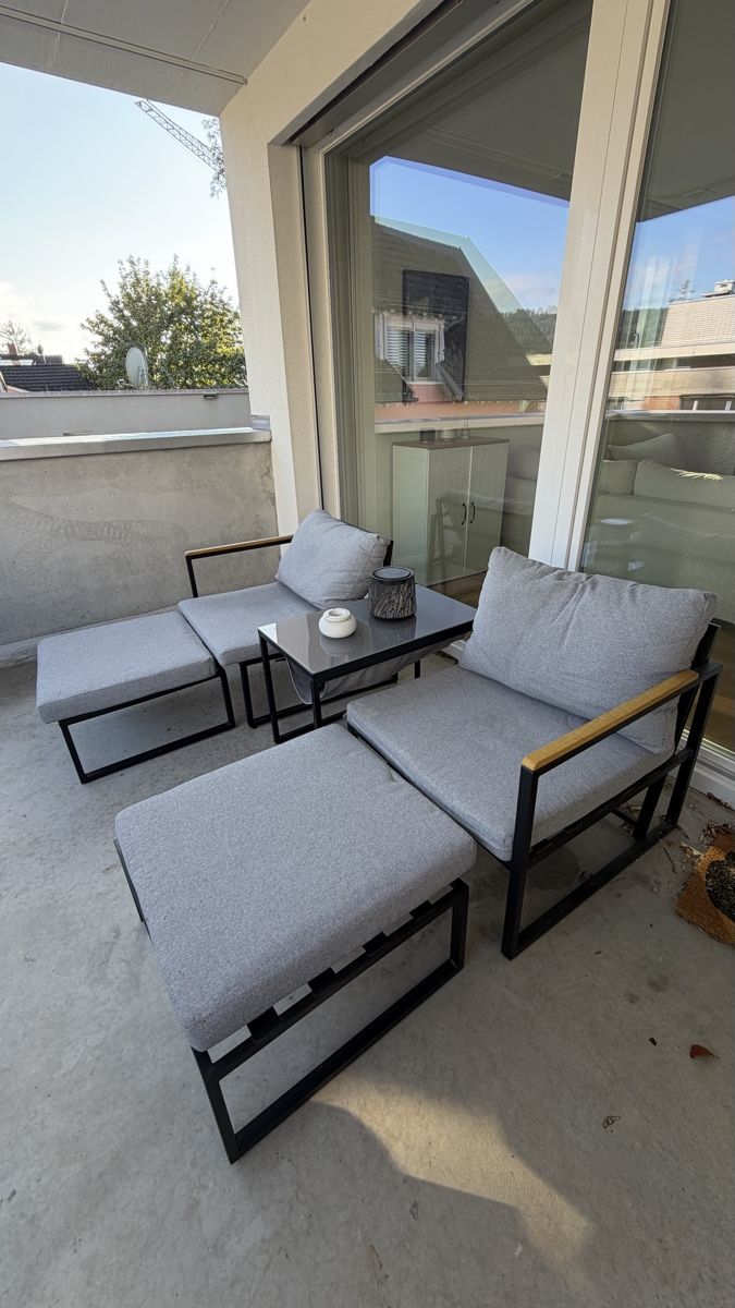 Liegen & Liegestühle: Lounge – Gebraucht aus St. Gallen von ele_5xl6