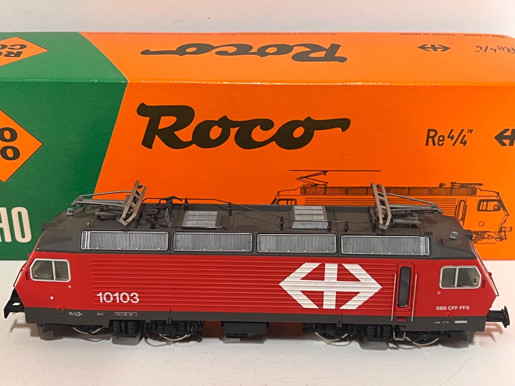 Roco Modellini di ferrovie: Roco SBB Re 4/4 10103 H0 AC Analog – Usato da Geroldswil venduto da TopTrain54 1