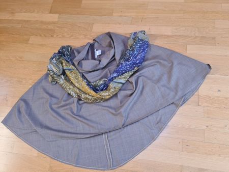 Wunderschöne Pellerine mit Foulard