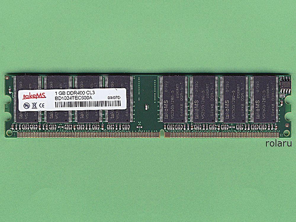 Memoria / RAM: 1GB TakeMS DDR400/PC3200U (3x) – Usato da Baden venduto da Rolaru