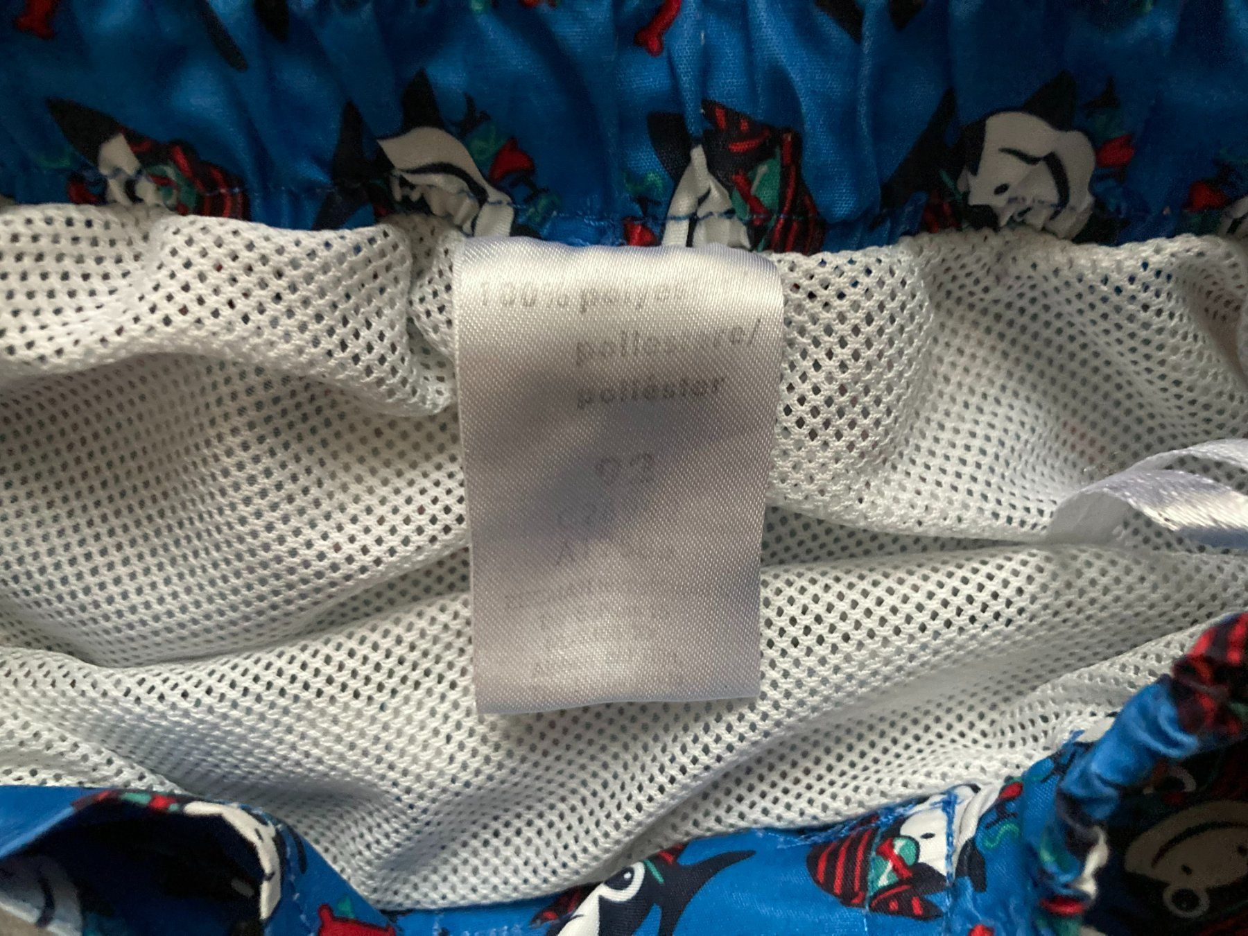 Costumi da bagno: Badehose Piraten-Haie – Usato da Muttenz venduto da Juvenile33 3