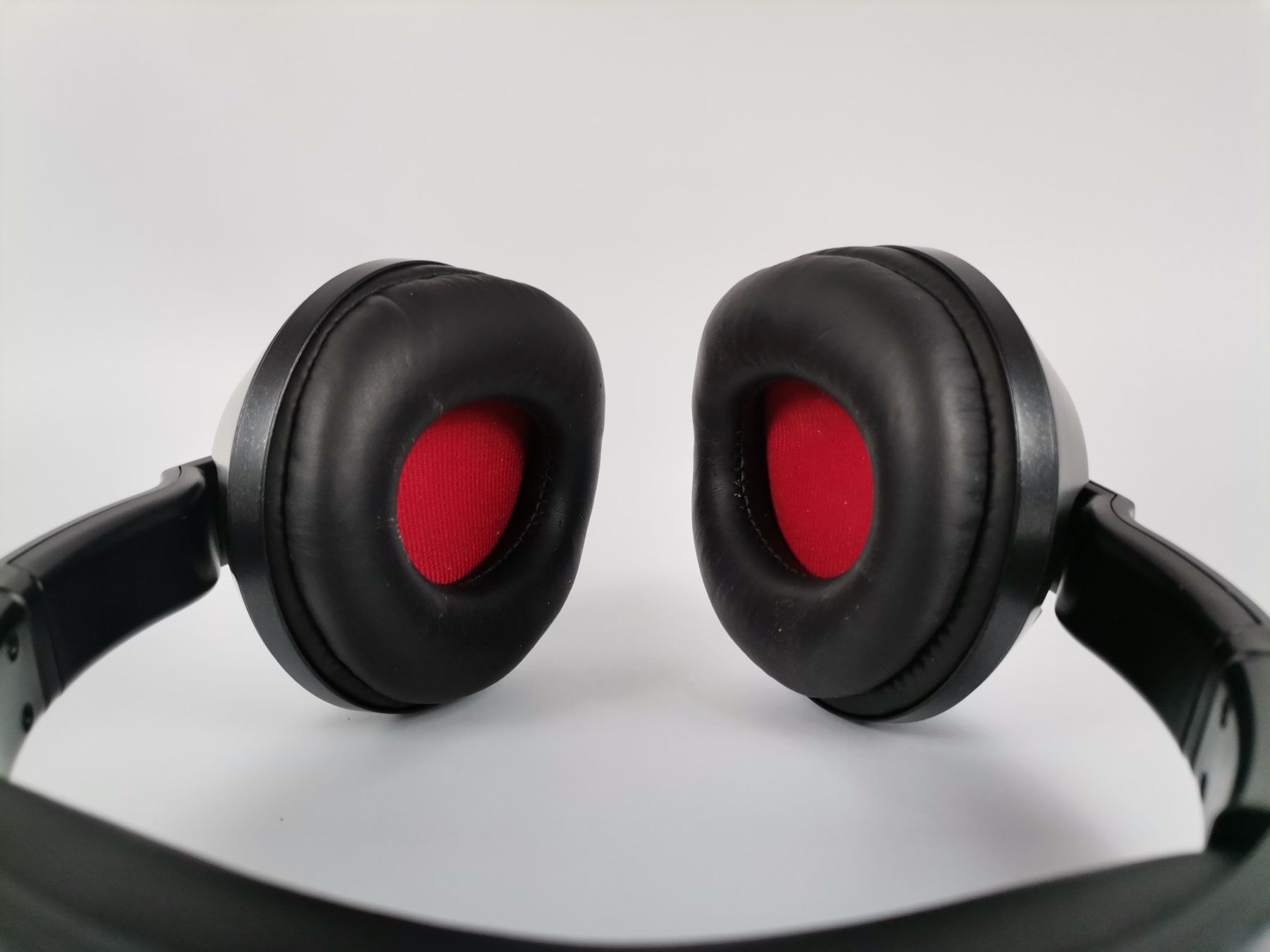 Philips Kopfhörer: PHILIPS kabellose HiFi Kopfhörer – Gebraucht aus Schaffhausen von Restwert_SH 2