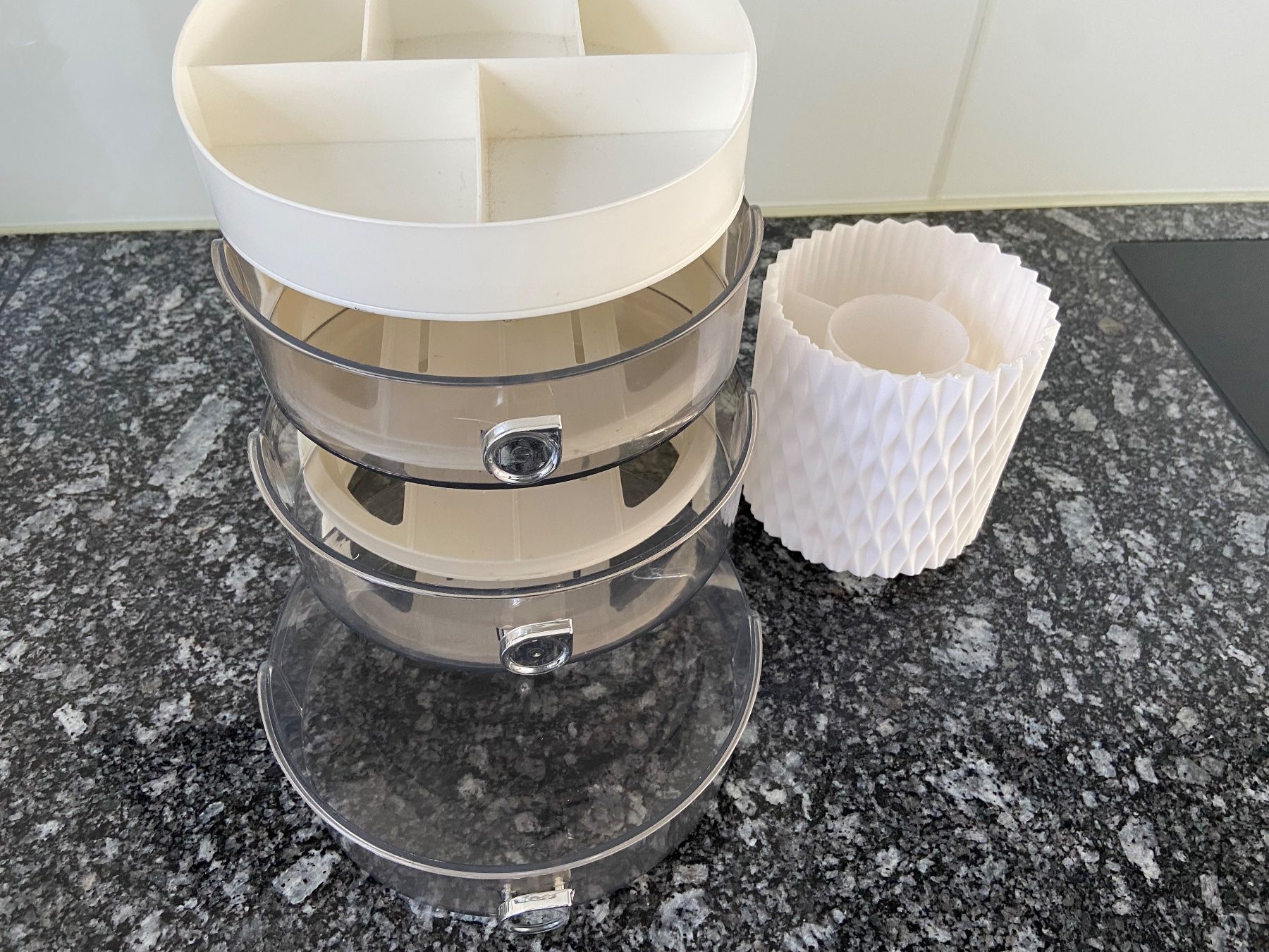 Contenitori & Simili: Schmink-Kosmetik Organizer – Usato da zeihen venduto da Racer-71 3