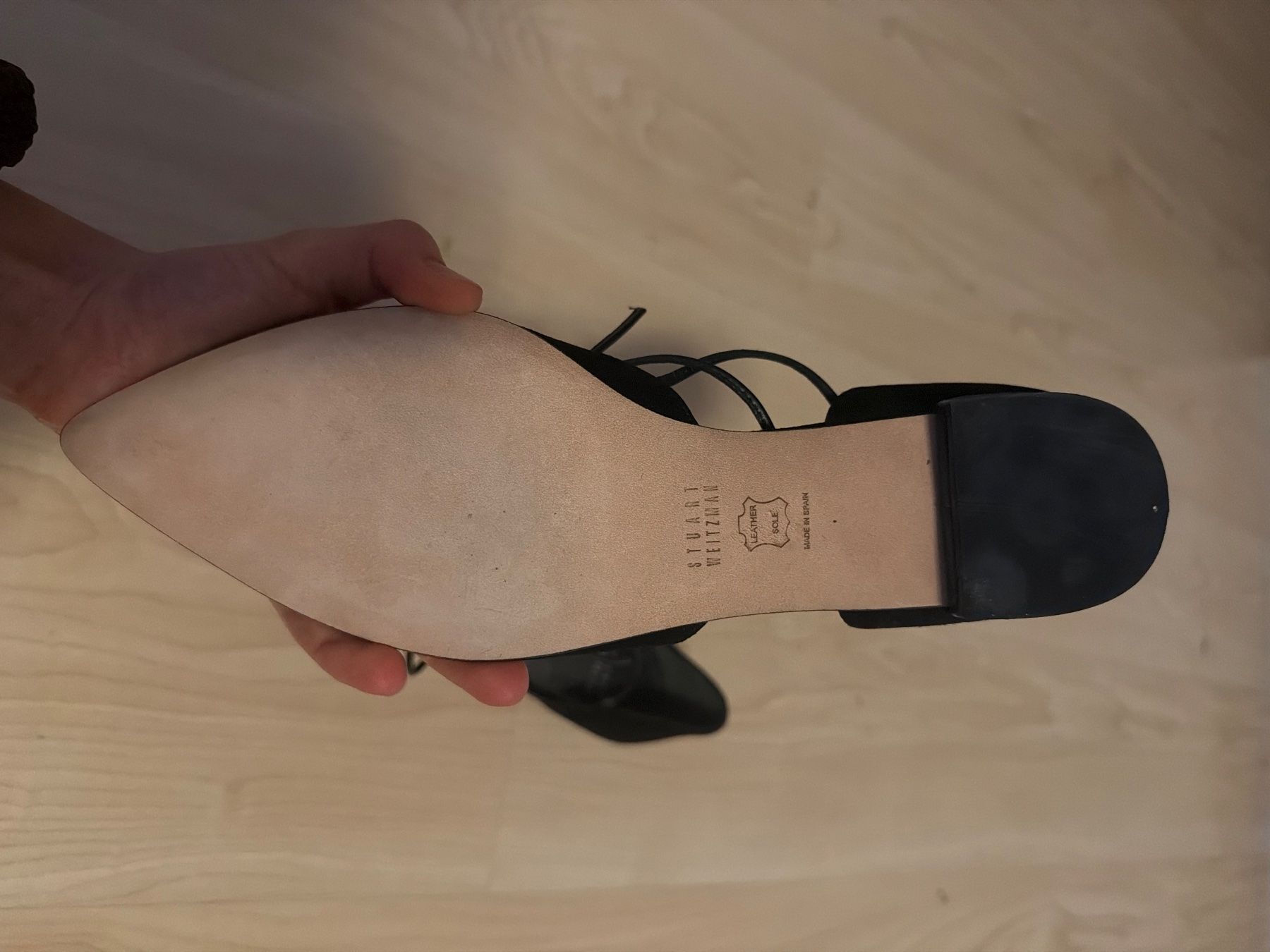 Stuart Weitzman Scarpe da donna: Stuart Weitzman Women's Lace Up Ballet Flats – Nuovo (secondo la descrizione) da Hettlingen venduto da blu_tb6z 2
