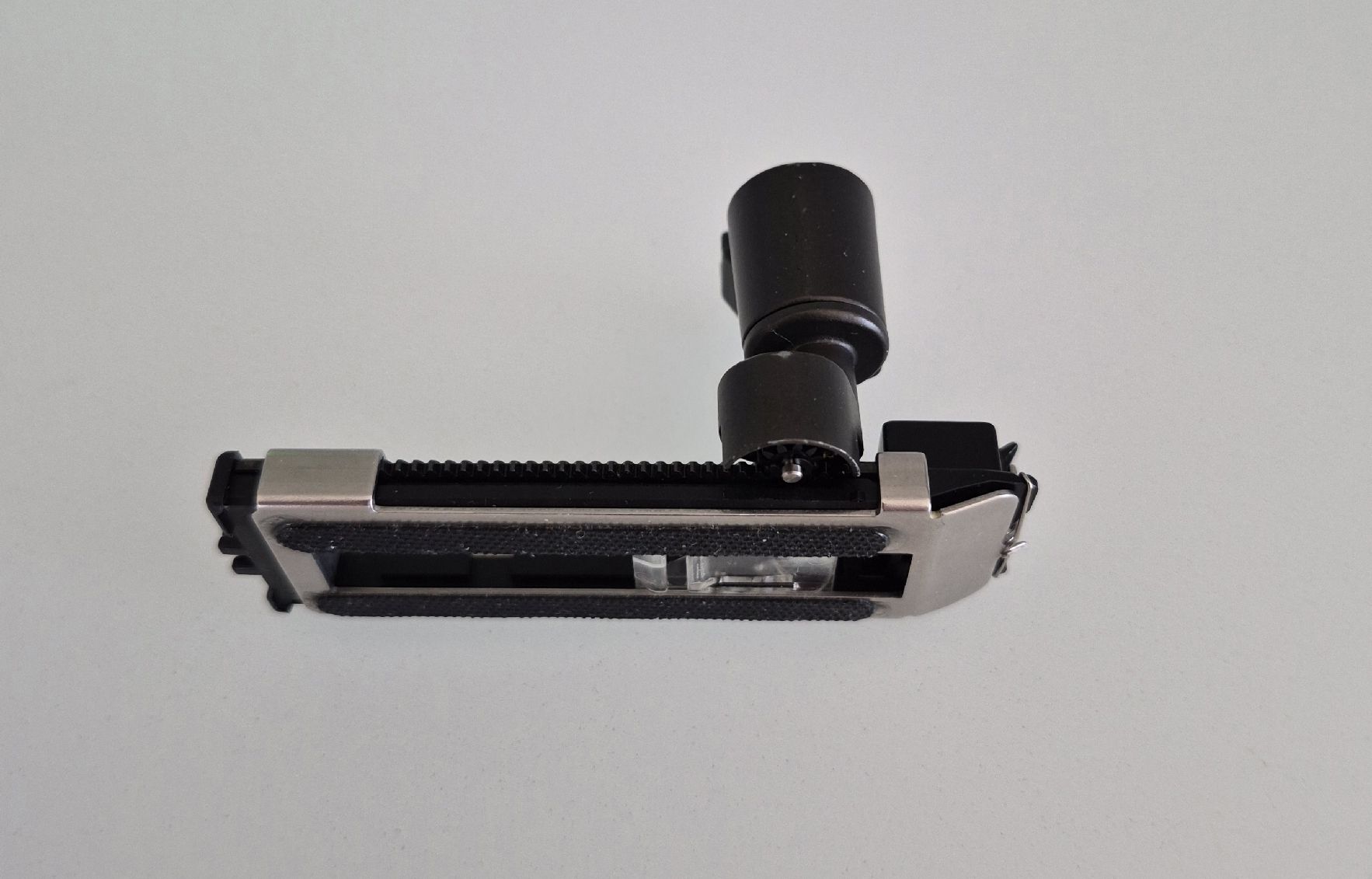 Bernina Macchine da cucire: Bernina Knopfloch Nähfuss 3 C – Usato da Rothenburg venduto da Rofivo 1