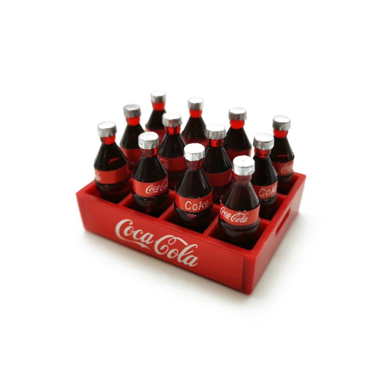 Puppenhäuser & -möbel: 4 Coca Cola Harassen mit je 12 Mini Flaschen für Puppenstube – Neu und originalverpackt aus Spiez von Mlandcruiser