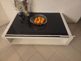 Salon Tisch