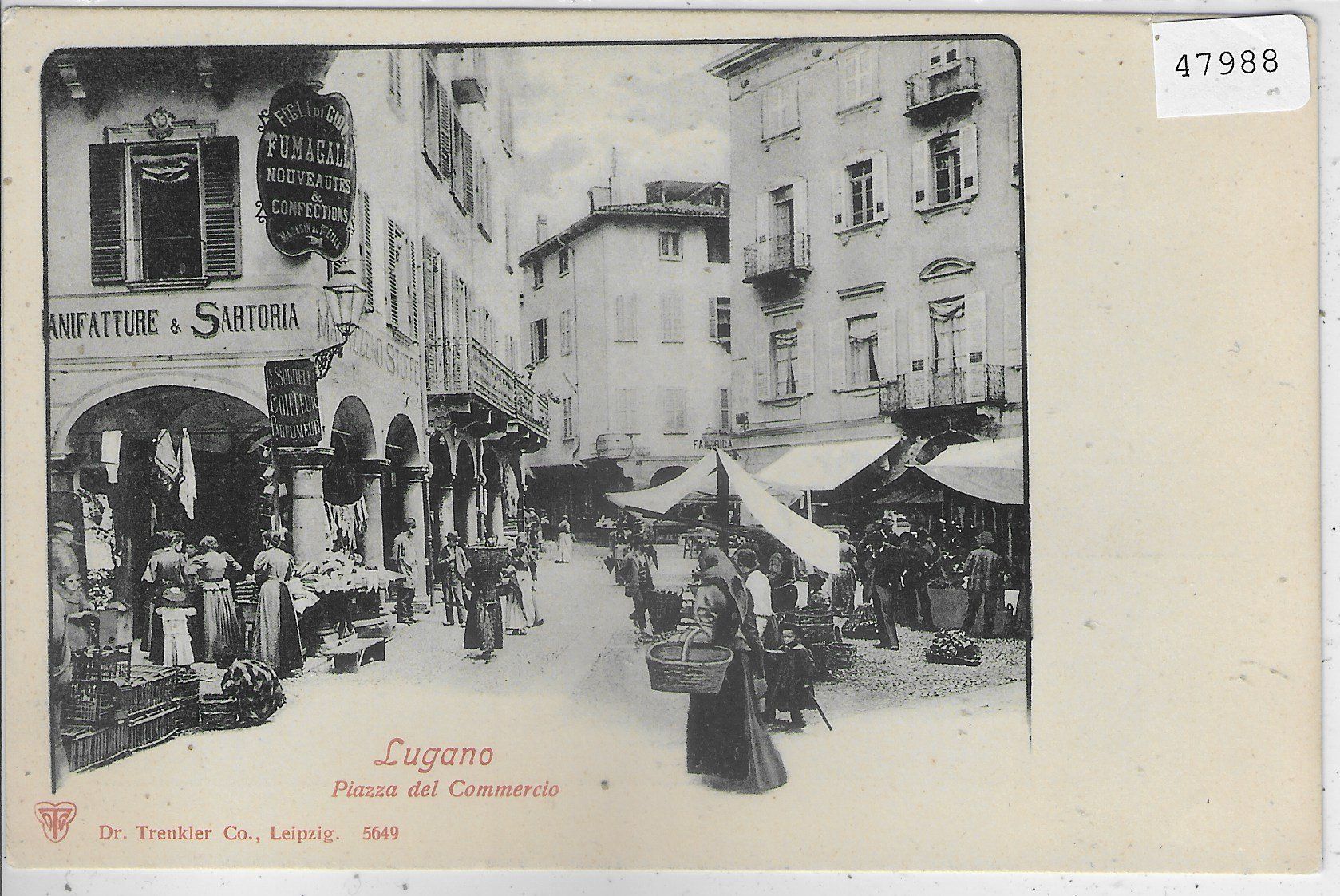Cartoline postali: Lugano - Piazza del Commercio - animee – Usato da Ettingen venduto da Kartenplanet